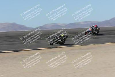 media/Oct-13-2025-Moto Forza (Mon) [[a66d839500]]/3-B Group/Session 2 (Bowl)/